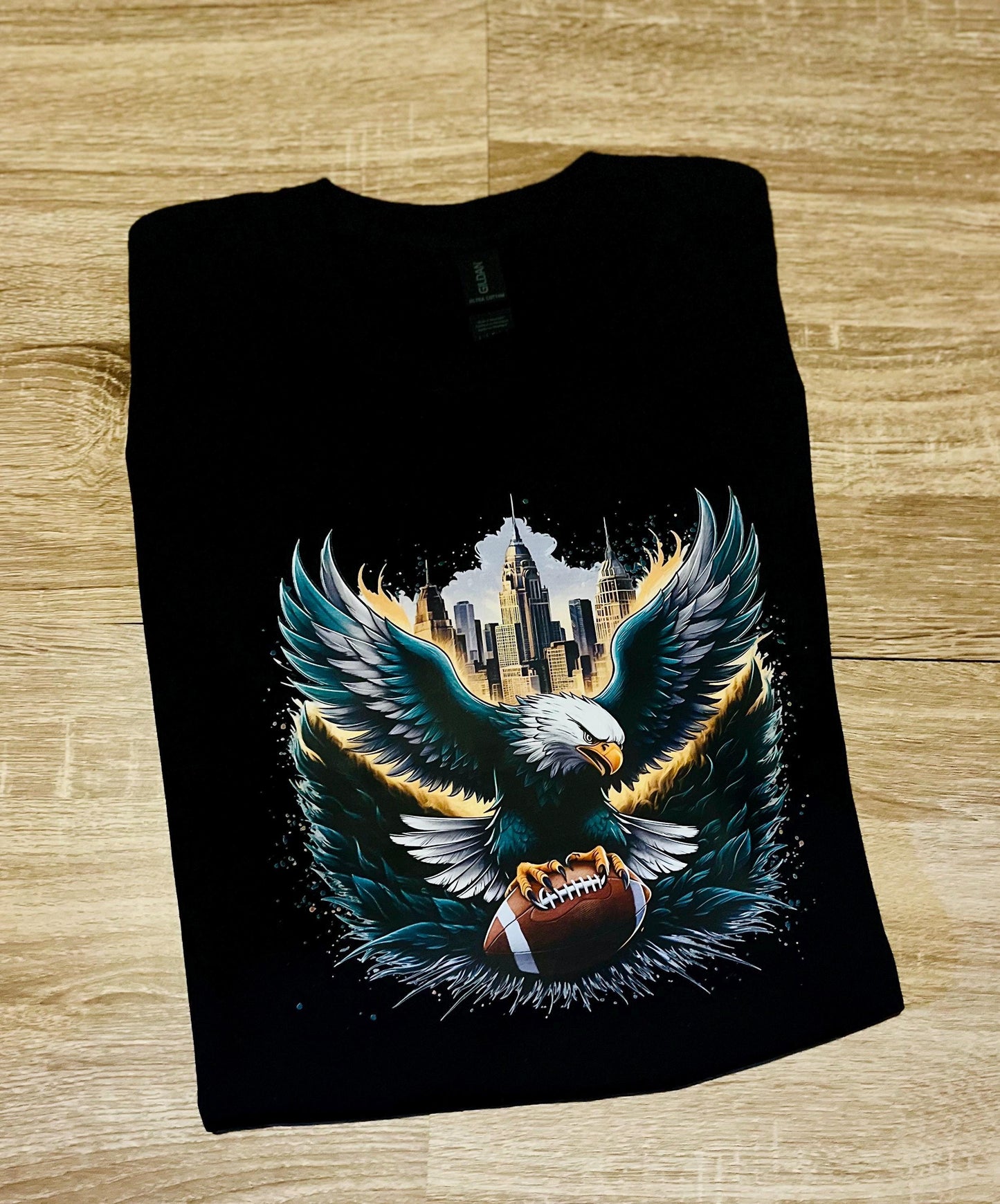 Eagle holding football Tshirt